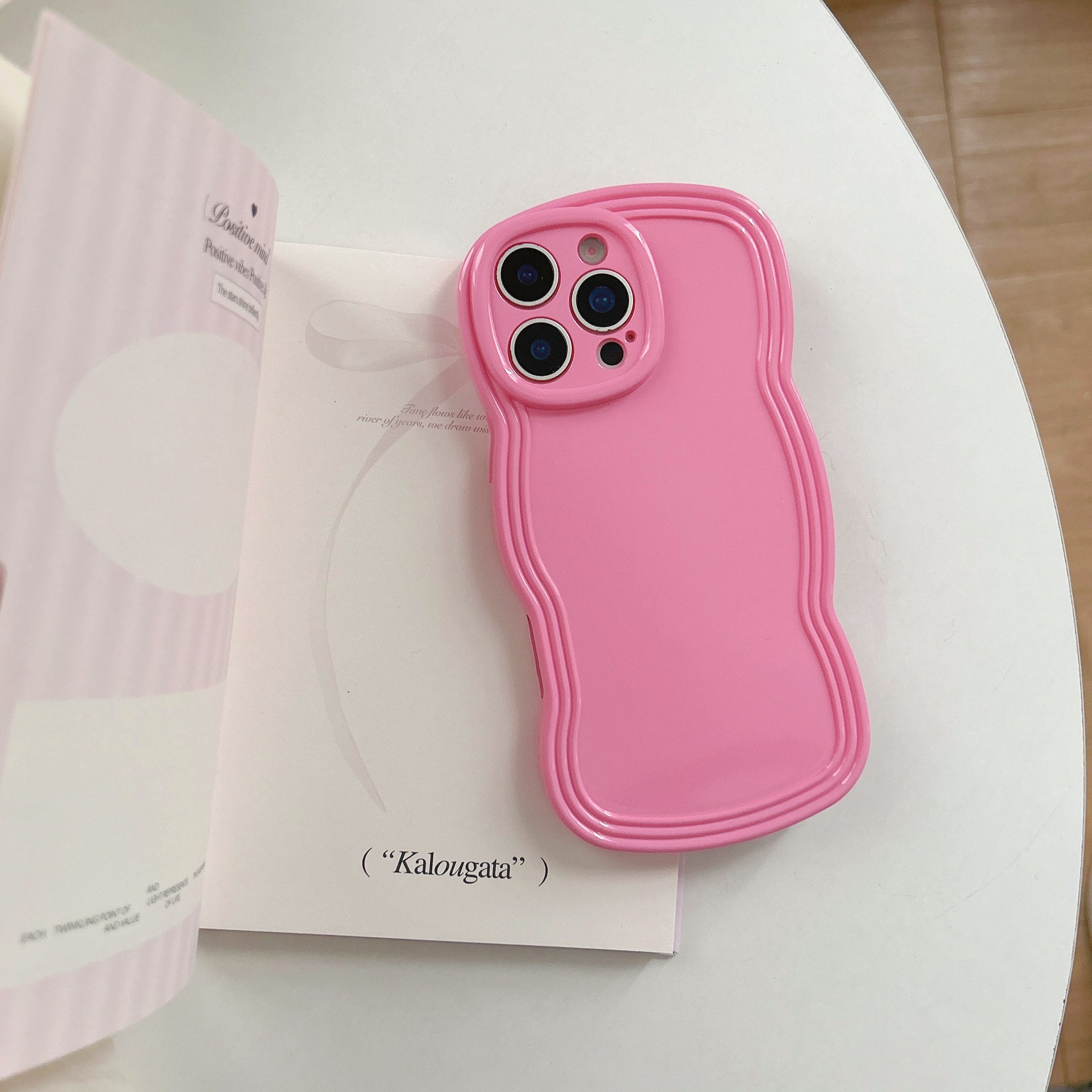 Simple Cream Candy Color Wave Phone Case