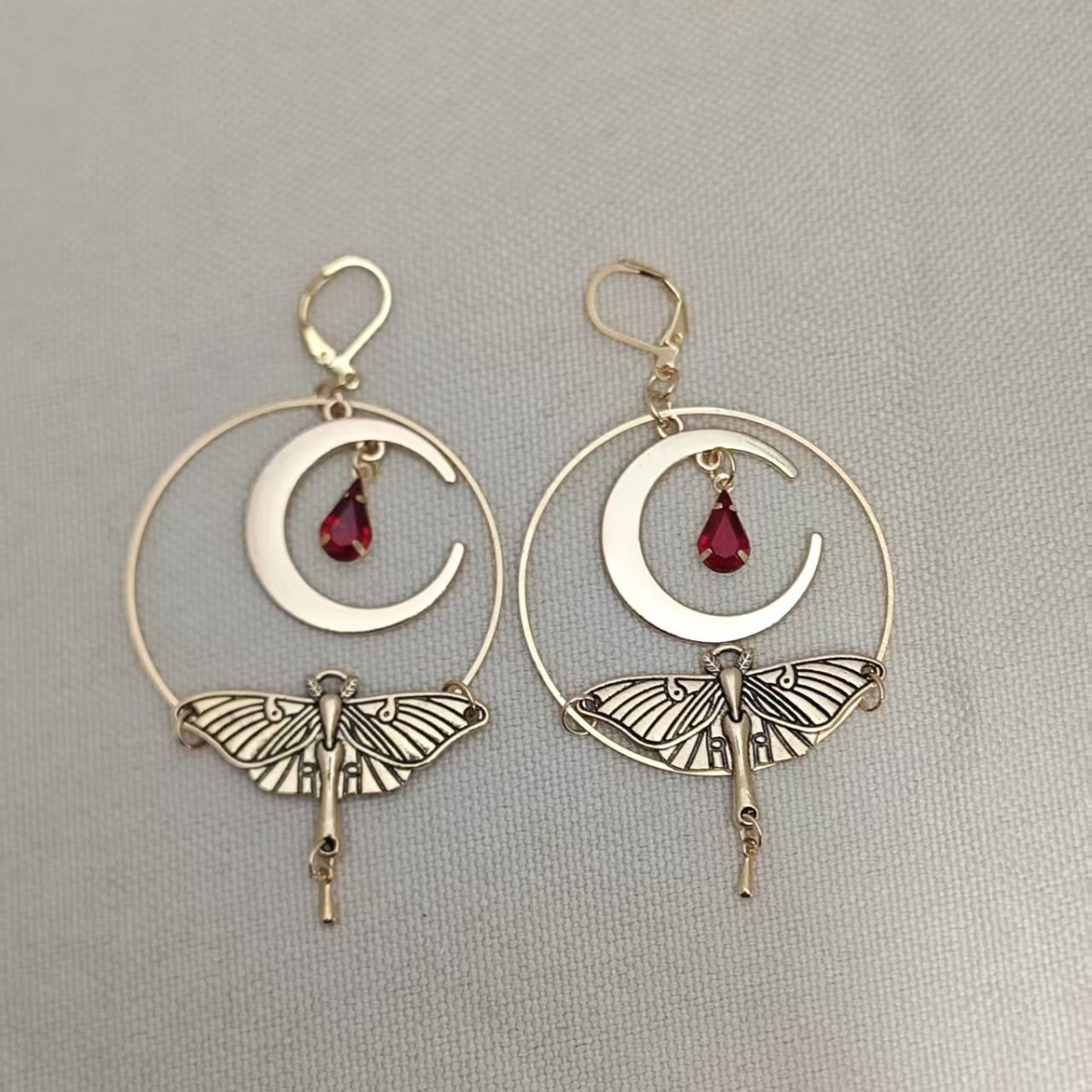 Retro Moths Moon Inlaid Gemstone Round Fashion Bohemian Style Women's Earrings