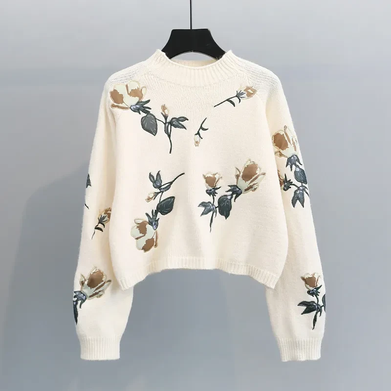 Embroidered flowers small pullover sweater
