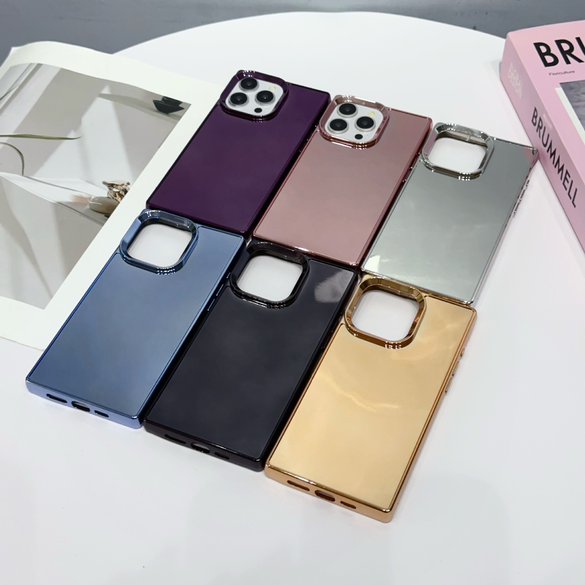 Right-angle Large Hole Electroplating Mirror Drop-resistant Mobile Phone Protective Cover