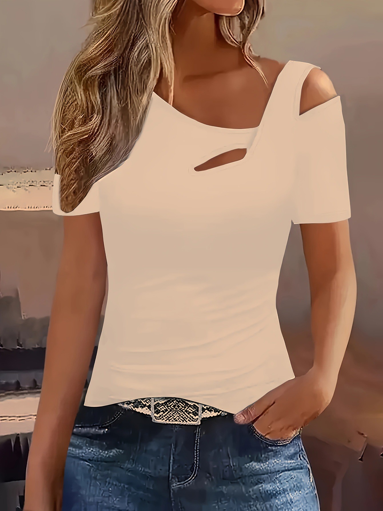 Women's Fashion Hollowed-out Slim T-shirt Top