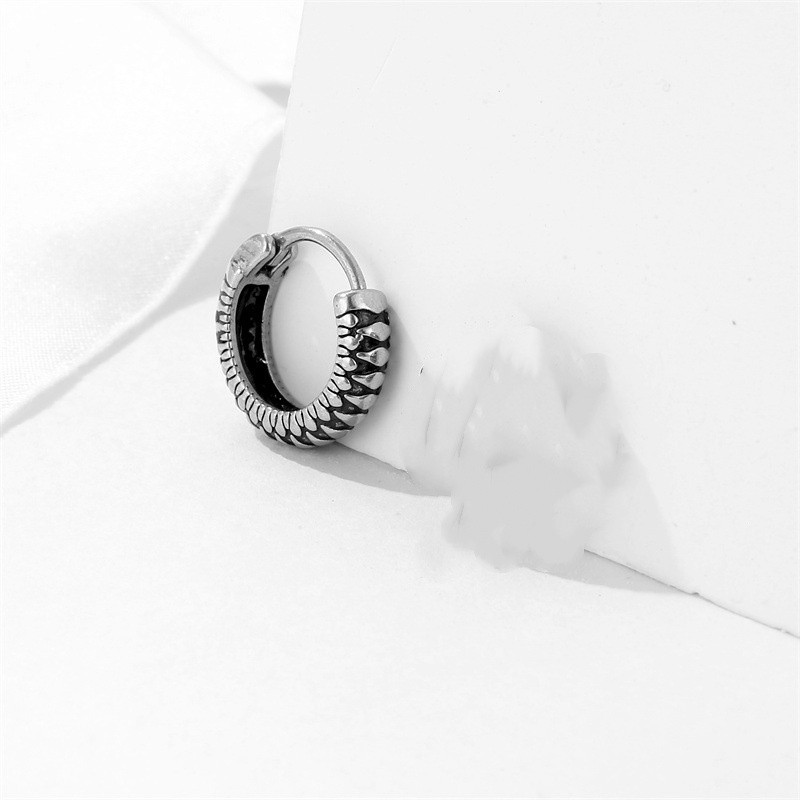 Retro Twist Earrings Simple Graceful Stainless Steel Stripes