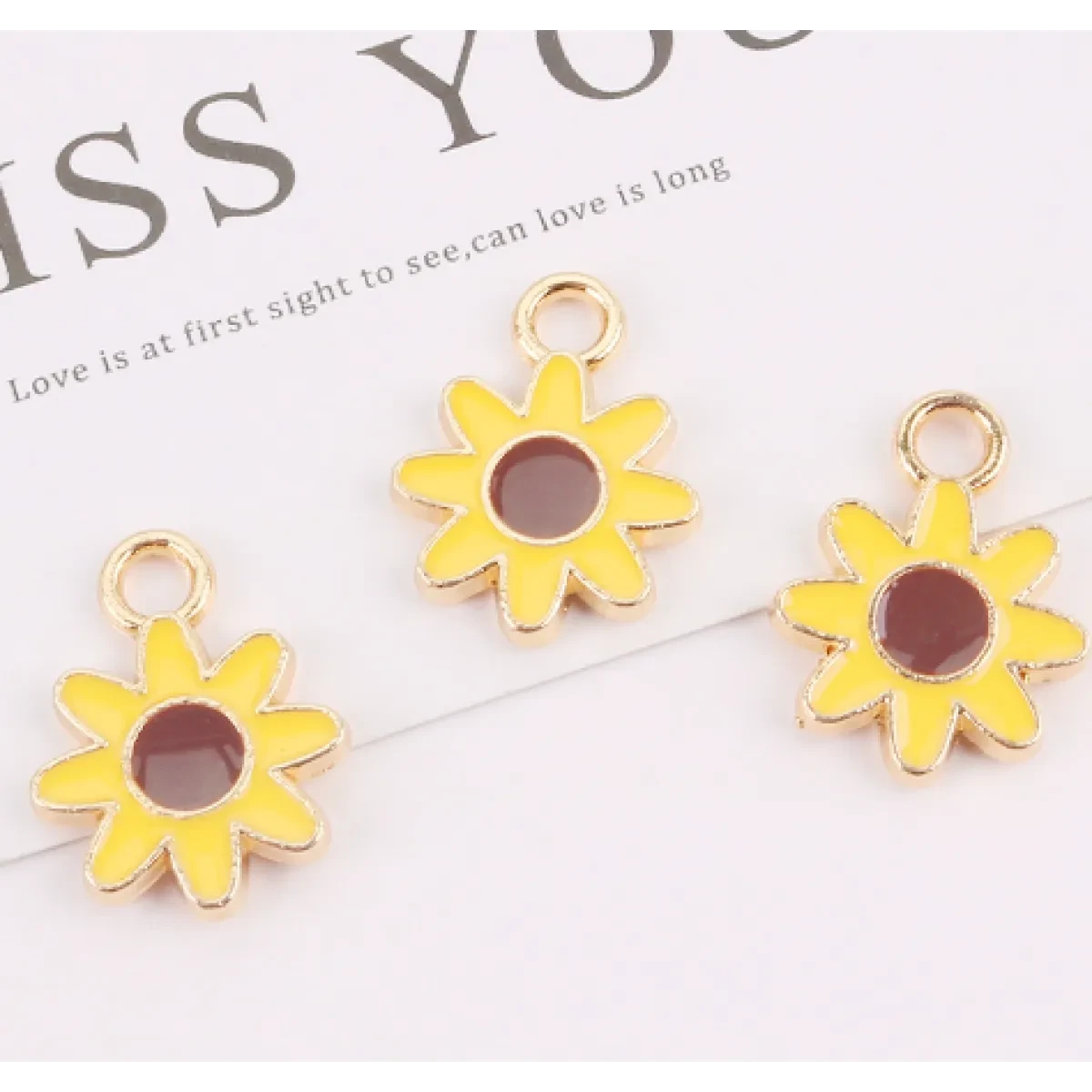 Floral Art Accessories