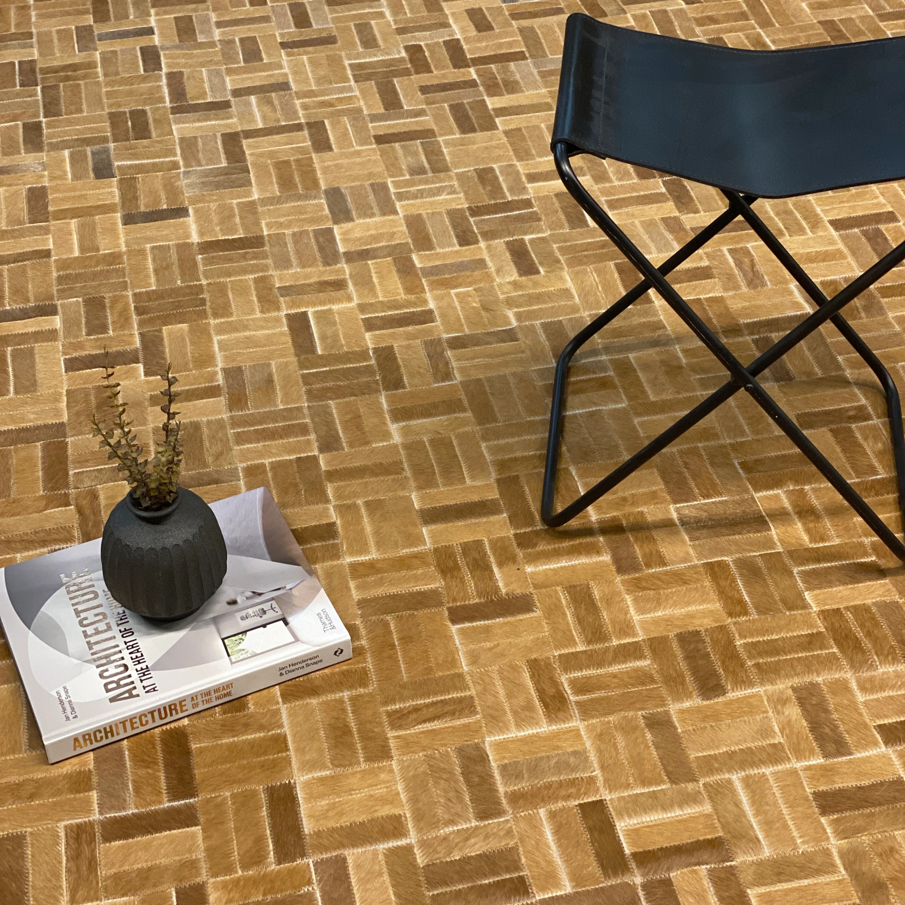 COWHIDE PARQUET RUG 2.0X3.0