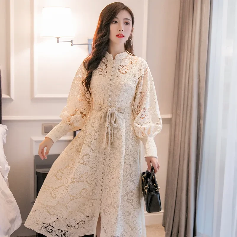 Lace Dress With Sleeves