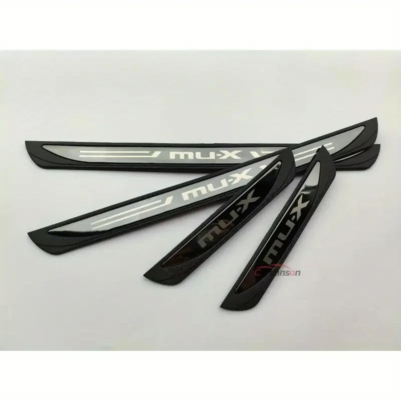 Carhanson MUX Door Sill Scuff Plate Covers  For Isuzu MU-X (2023)