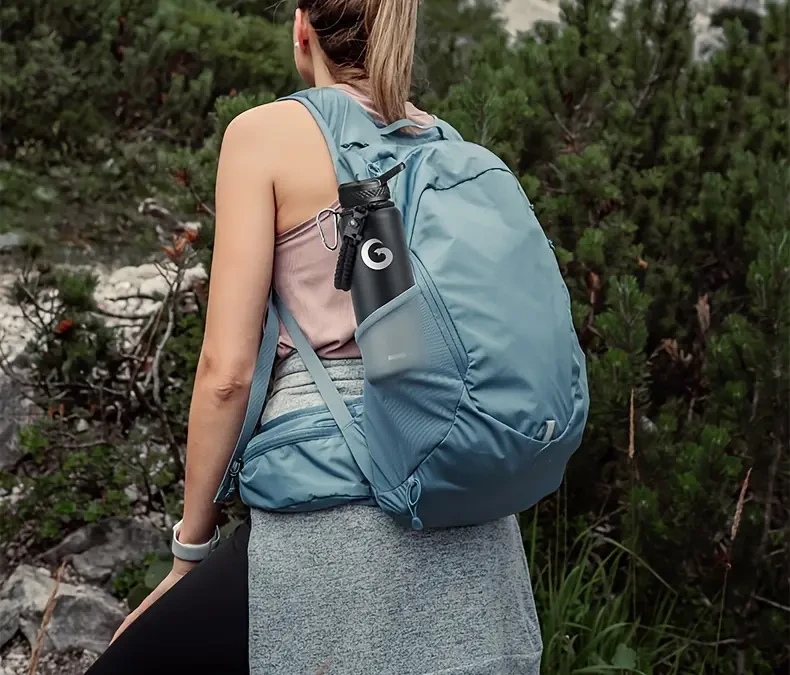 BIGRD Triple-Vacuum Insulated Water Bottle  40oz (1.18 L) / 64oz (1.89 L) / 1.8 L, with Paracord Handle & Straw Spout