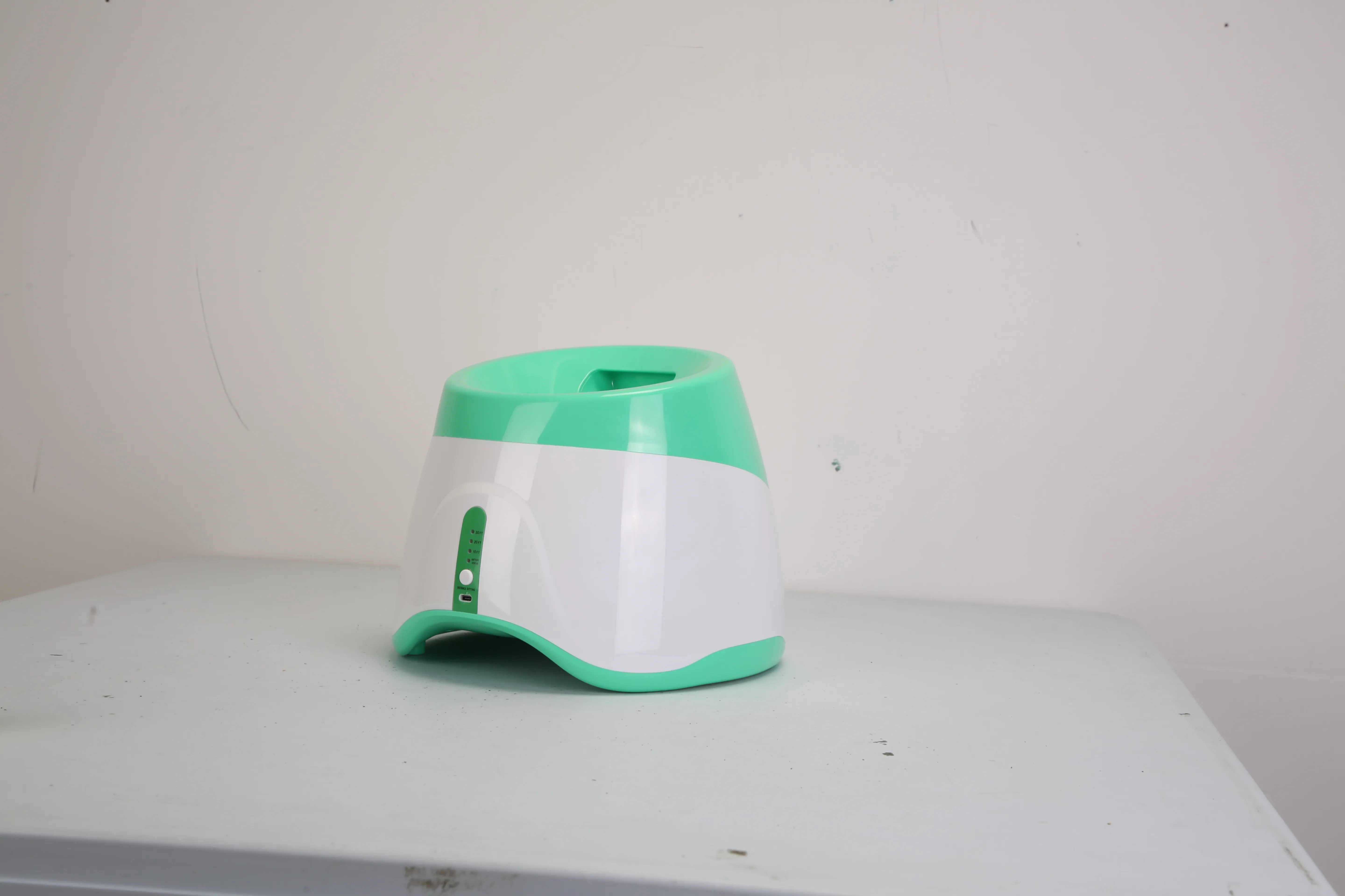 1Pc Automatic Dog Ball Launcher Included 6 Tennis Balls Dog With 3 Adjustable Launch Distance Interactive Ball Thrower Fetch Machine For Small Medium Dogs