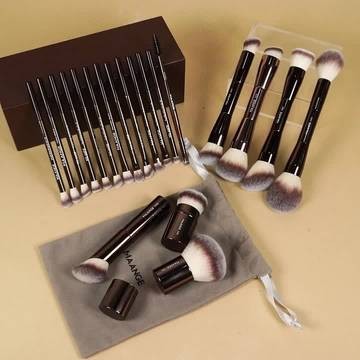 MAANGE 21pcs Professional Makeup Brush Set  Complete Face & Eye Brush Kit with Flannel Bag Foundation  Contour  Powder  Blush  Eyeshadow  Eyebrow Brushes  Portable Travel Set  Mothers Day Gift