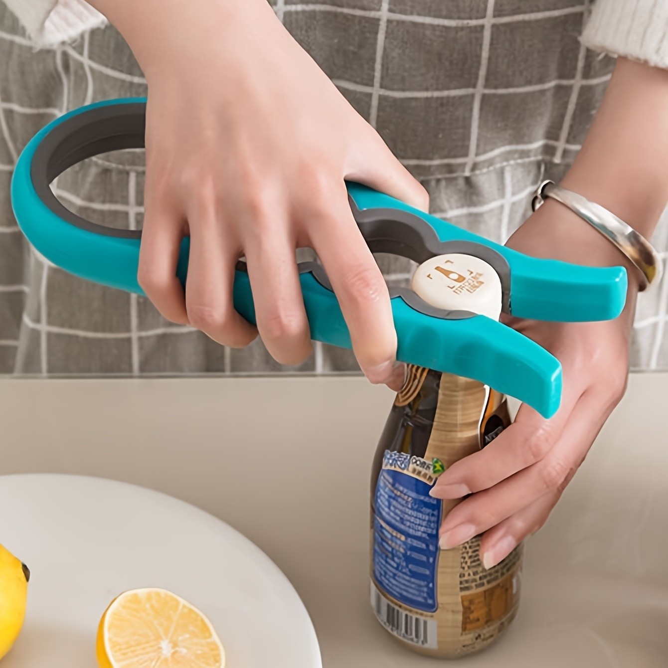 YUHUPHYLLIC 4-in-1 Multifunctional Portable Bottle Opener  Non-Slip Can Opener for Beer, Bottles & Jars in NZ Kitchens
