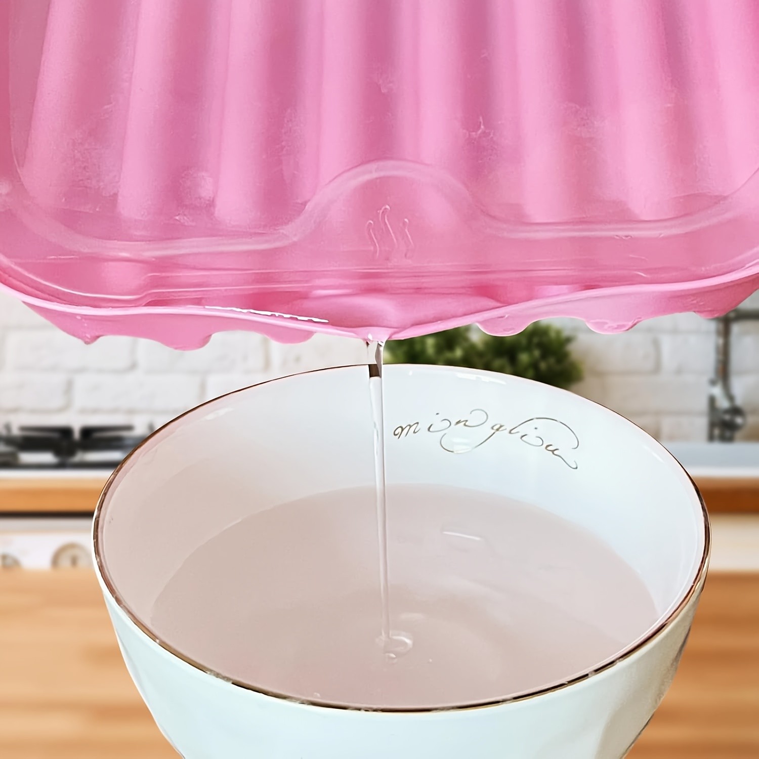 YUHUPHYLLIC Microwave Bacon Cooker Tray with Lid  Non-Slip, Fat-Draining Design for Quick Bacon Prep in NZ Kitchens