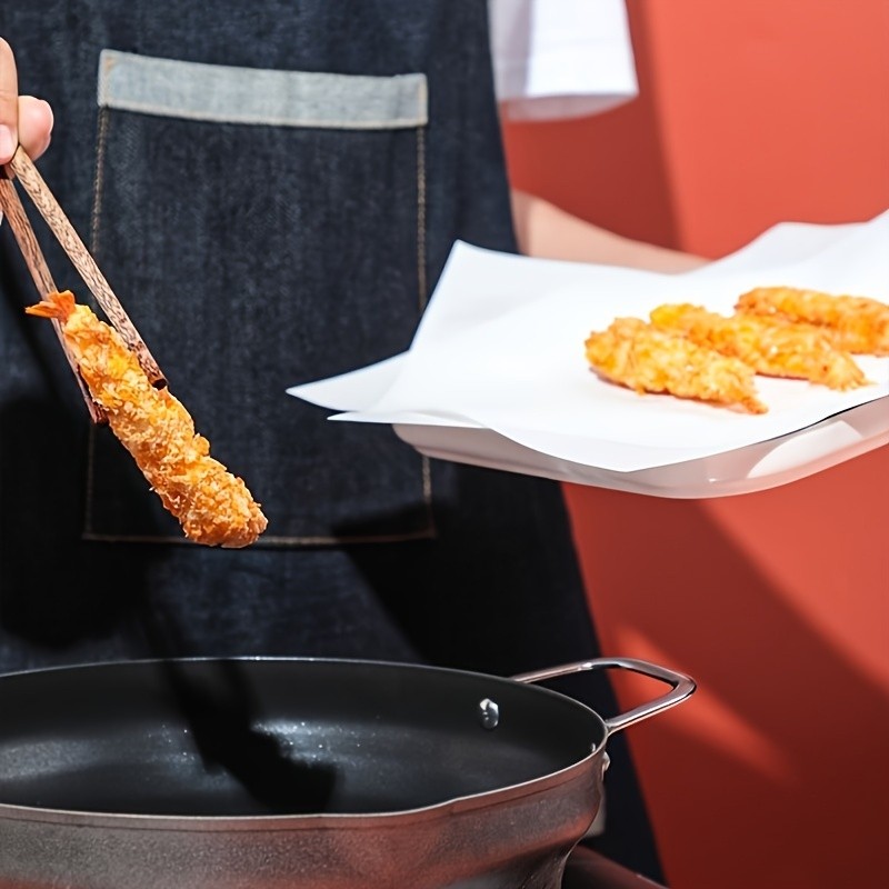 YUHUPHYLLIC 50pcs Air Fryer Liners  Non-Stick Oil Absorbing Parchment Paper for Cooking & Baking