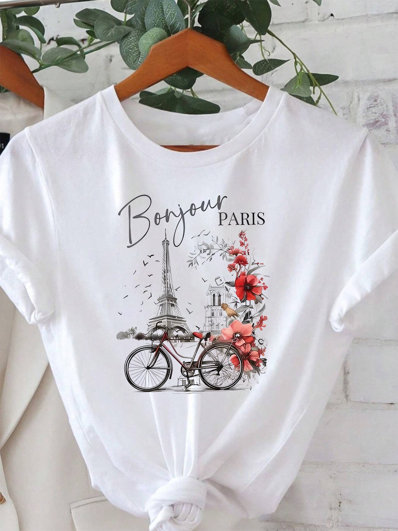 Women'S "Bonjour Paris" Graphic Tee