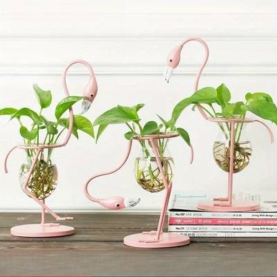 ITECHJOY Eye-Catching Flamingo Hydroponic Vase  Add a Touch of Vintage Elegance to Your Desk