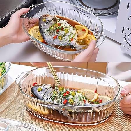Clear Glass Oval Casserole with Lid and Handles  The Perfect Kitchen Companion for Easy Cooking