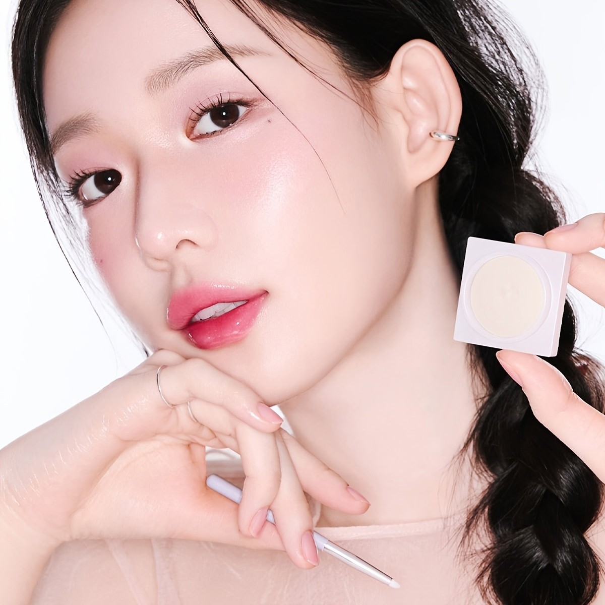 Holika Holika Luminous Milk Beam Pot