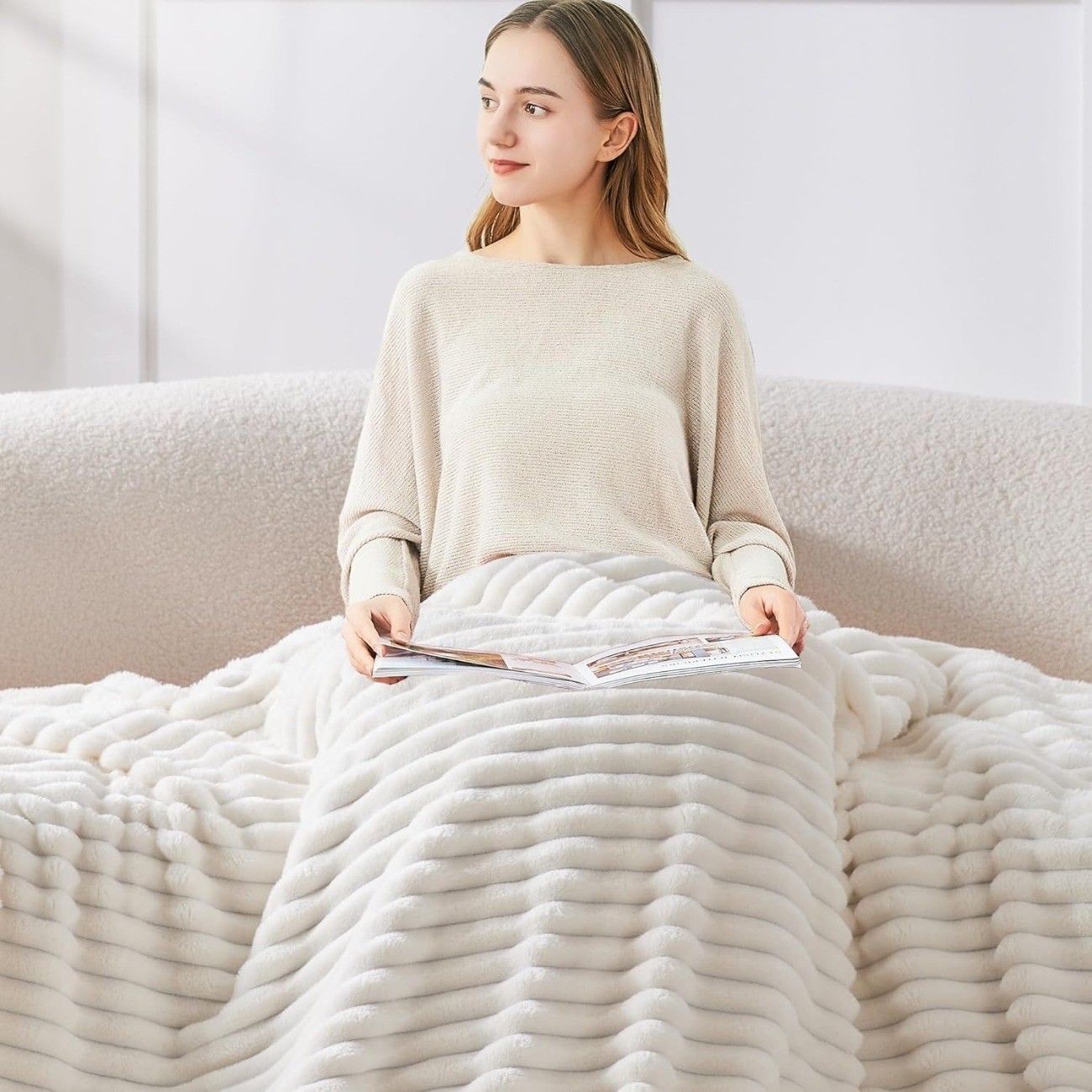 ZICHENHOME Plush Shaggy-Like Blanket