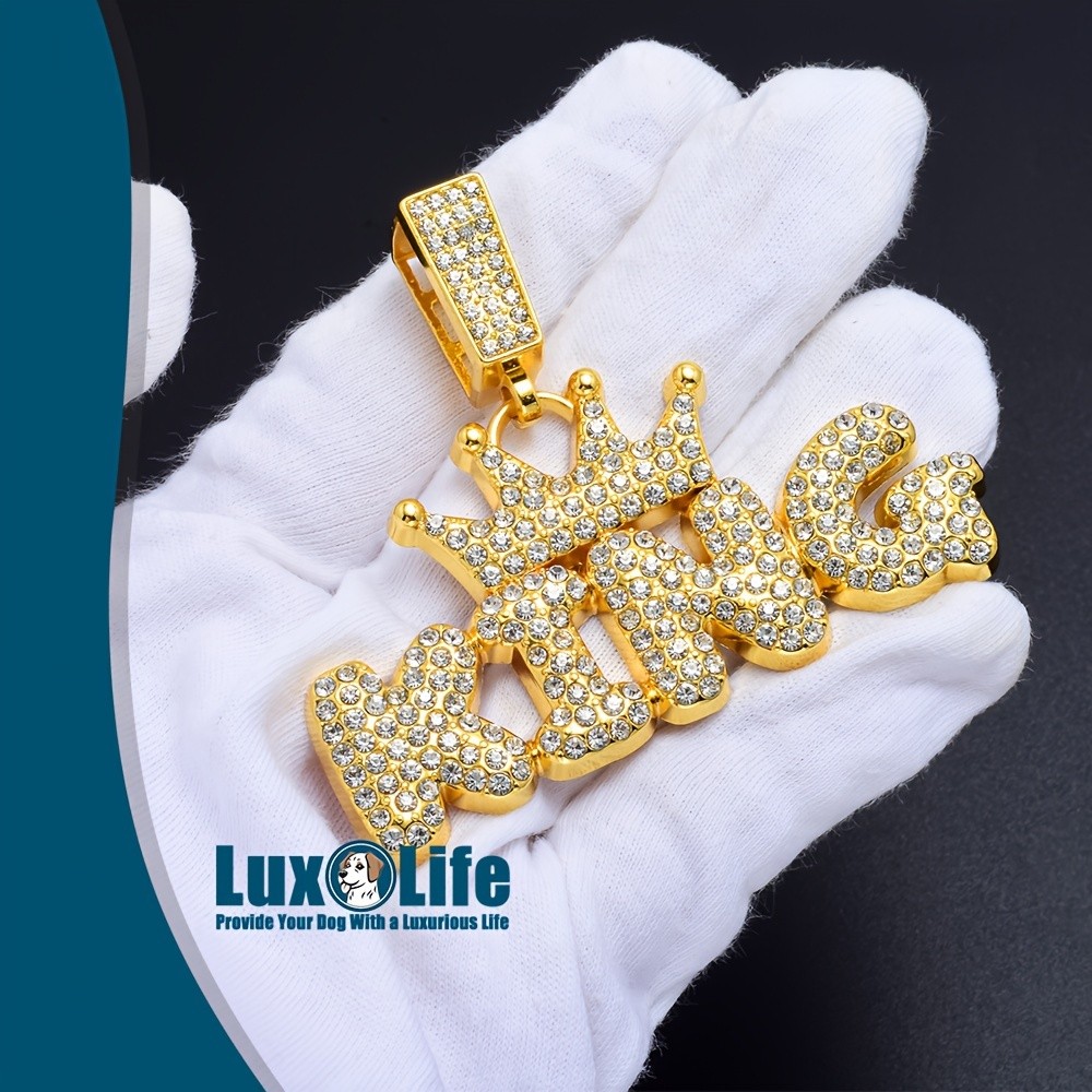 LuxLife King Pendant Dog Collar