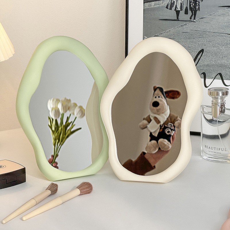 Simple Desktop Cloud-Shaped Makeup Mirror