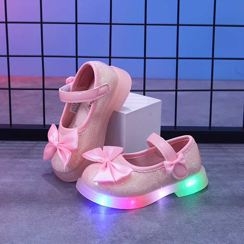 MGO Kidss Mary Jane Flat Shoes with Lights for Girls