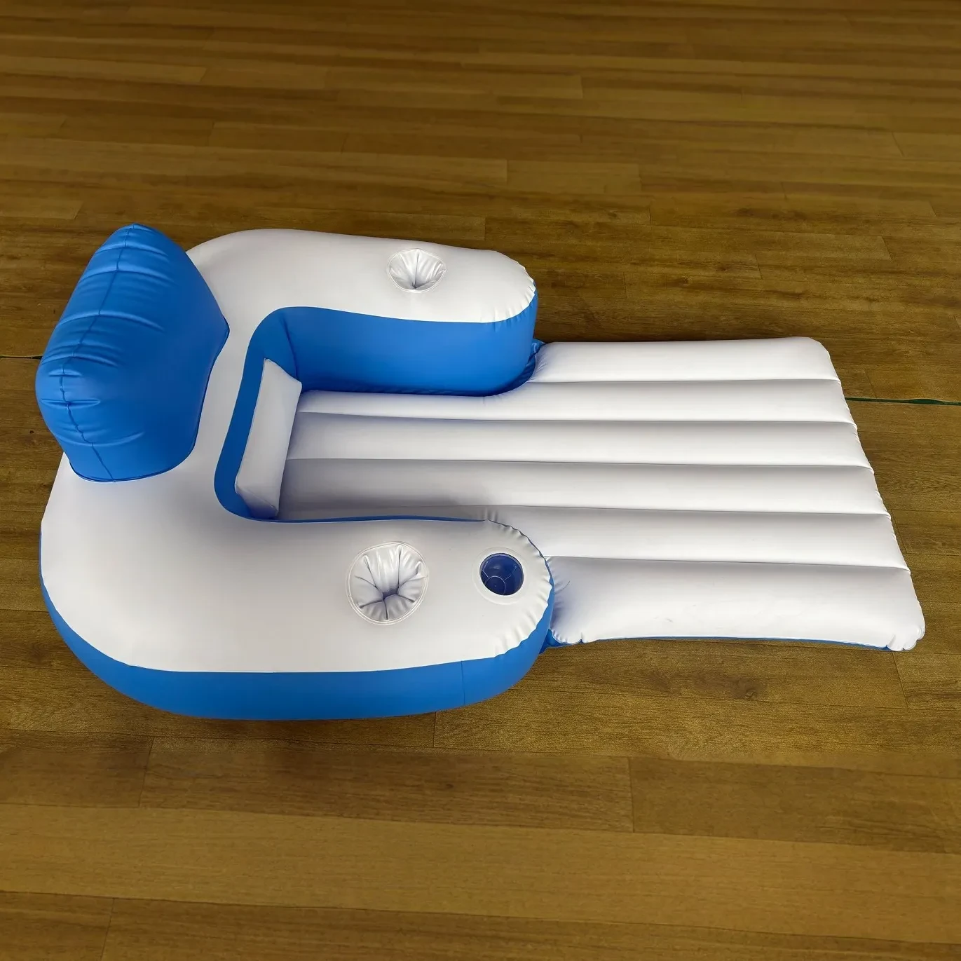 Splash Runner Motorized Pool Lounger