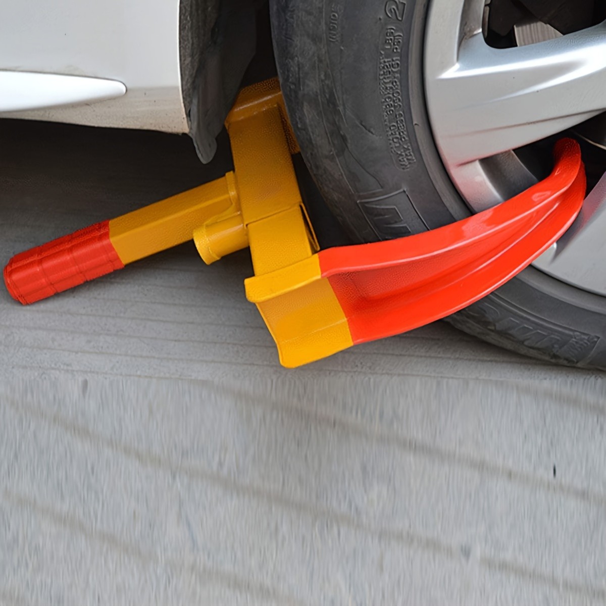 Heavy Duty Anti-Theft Wheel Clamp Lock