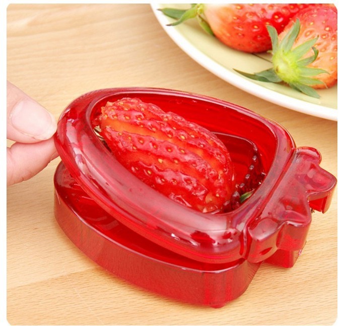 Salad Cutter Strawberry