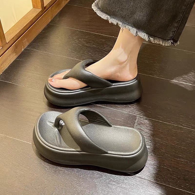 Leather Chunky Platform Flip Flops