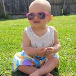 Two Piece T-Shirt & Shorts With Parrot Print
