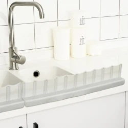 Waterproof Baffle For Kitchen Suction Cup Sink