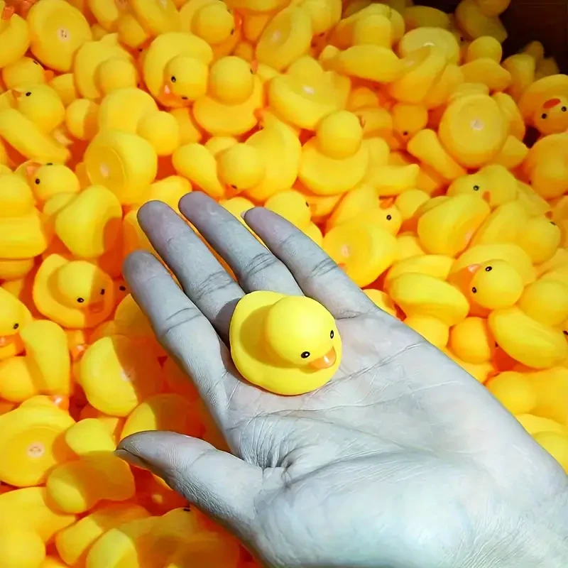 6pcs Squeezy Little Yellow Ducks for Baby Bathtime