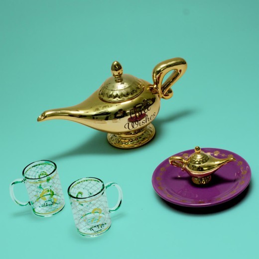 Disney Tea Pot & Glasses Set : Aladdin - Lamp