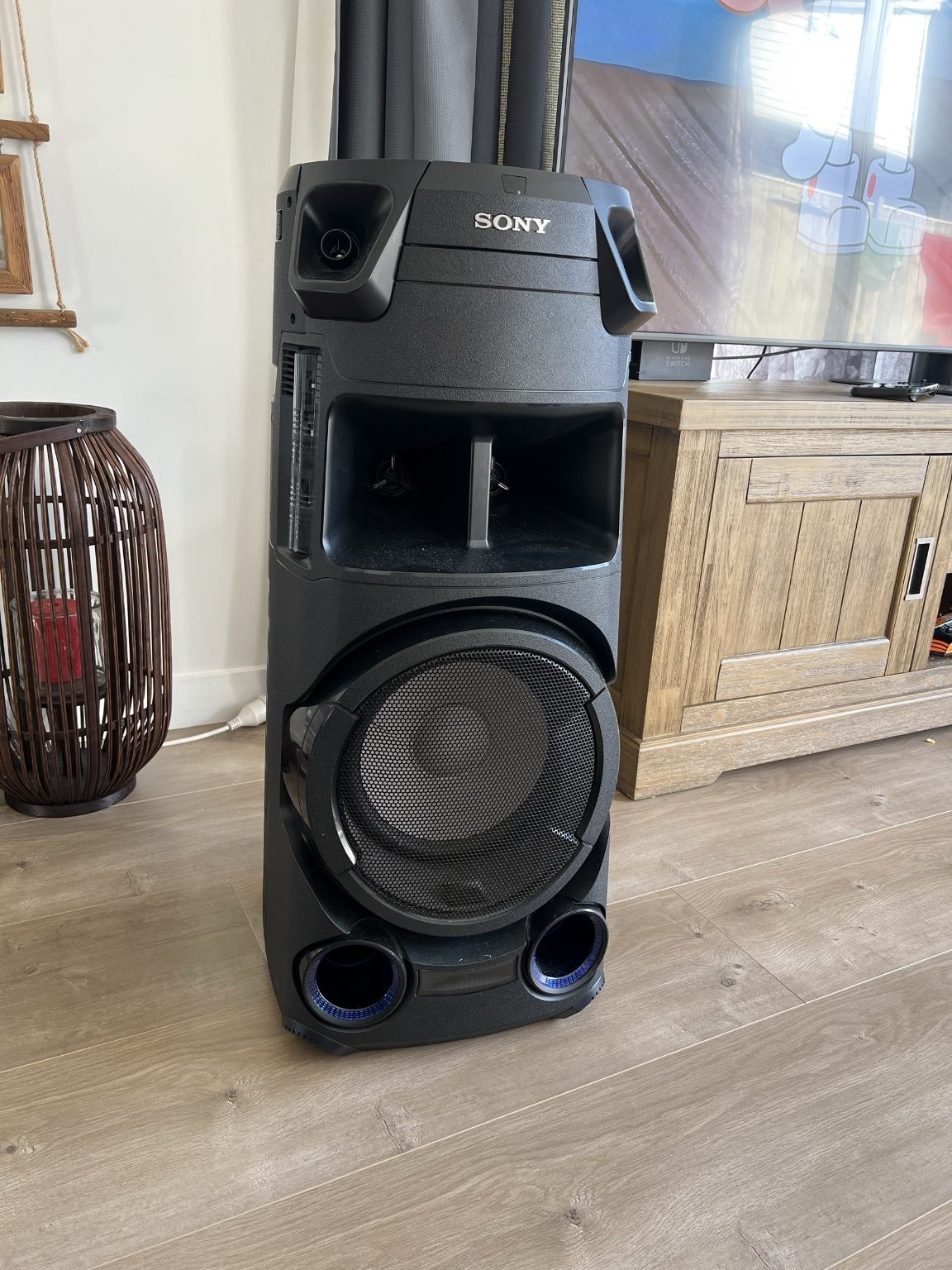 Sony speaker