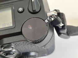 Panasonic S1R body