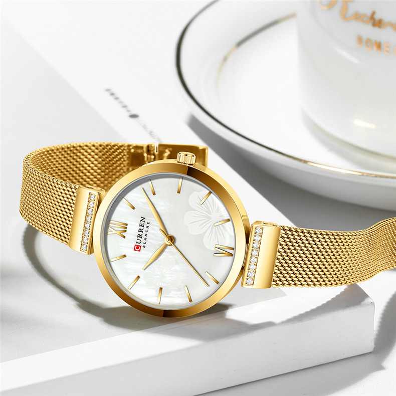 Women's Fashion Alloy Quartz Simple Watch