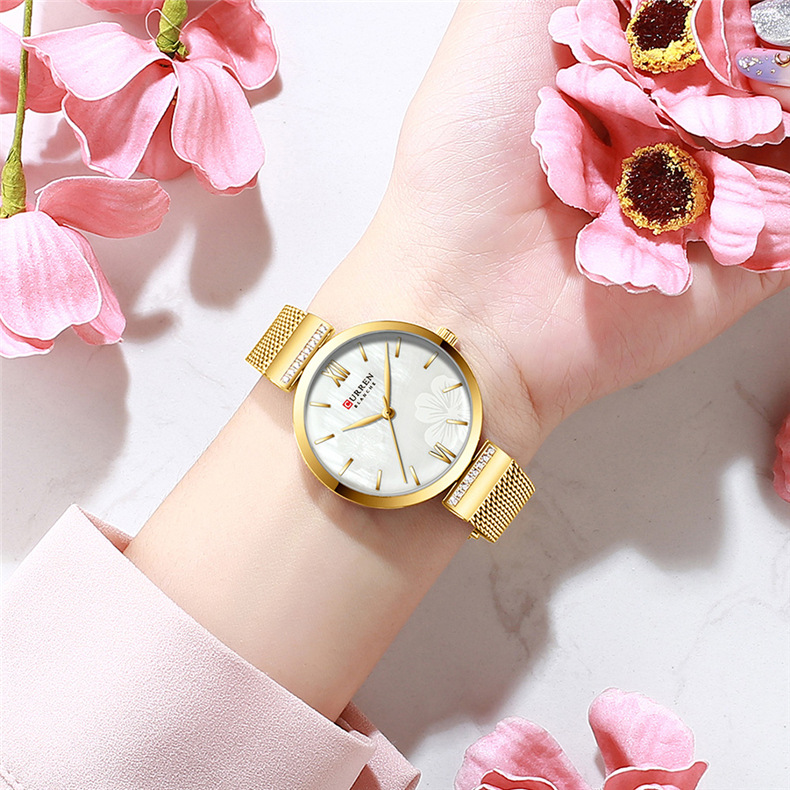 Women's Fashion Alloy Quartz Simple Watch
