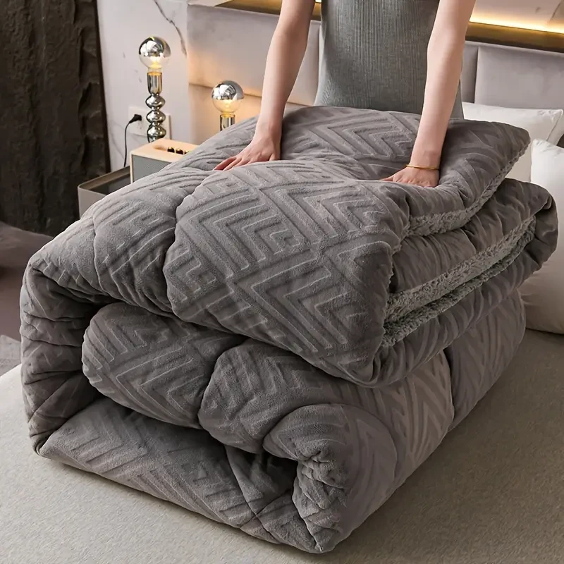 1pc Embossed Velvet Winter Comforter Ultra-Soft, Warm & Lightweight All-Season Blanket