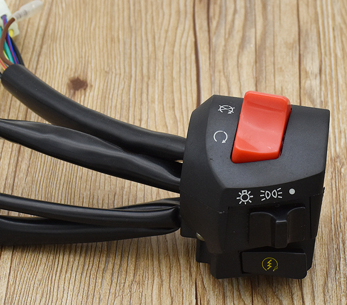 Motorcycle Tricycle Zongshen Longxin 110 125 150 200FXD Seat Handle Kit