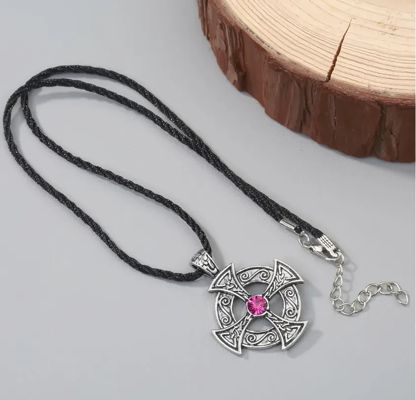 Round cross pendant