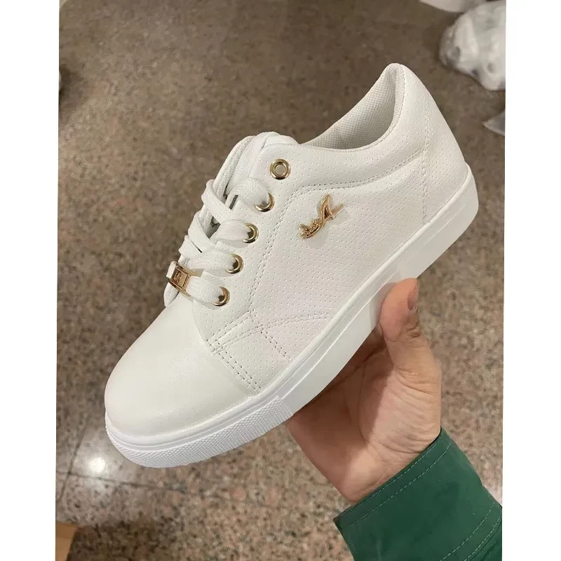 Women Flat Sneakers