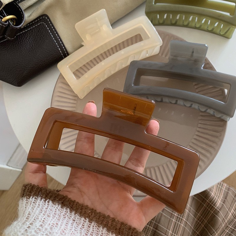 13cm Oversized Hair Clip Simple & Versatile Hair Accessory for Girls