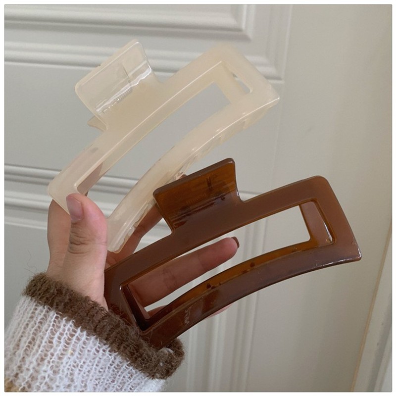 13cm Oversized Hair Clip Simple & Versatile Hair Accessory for Girls