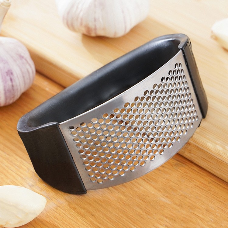 Stainless Steel Garlic Press Manual Garlic Crusher & Mincer Tool for Fruits and Vegetables