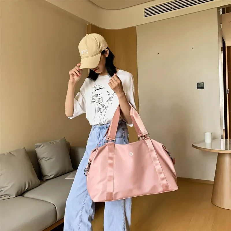 Men's And Women's Sports Leisure Bags Portable Diagonal Bag