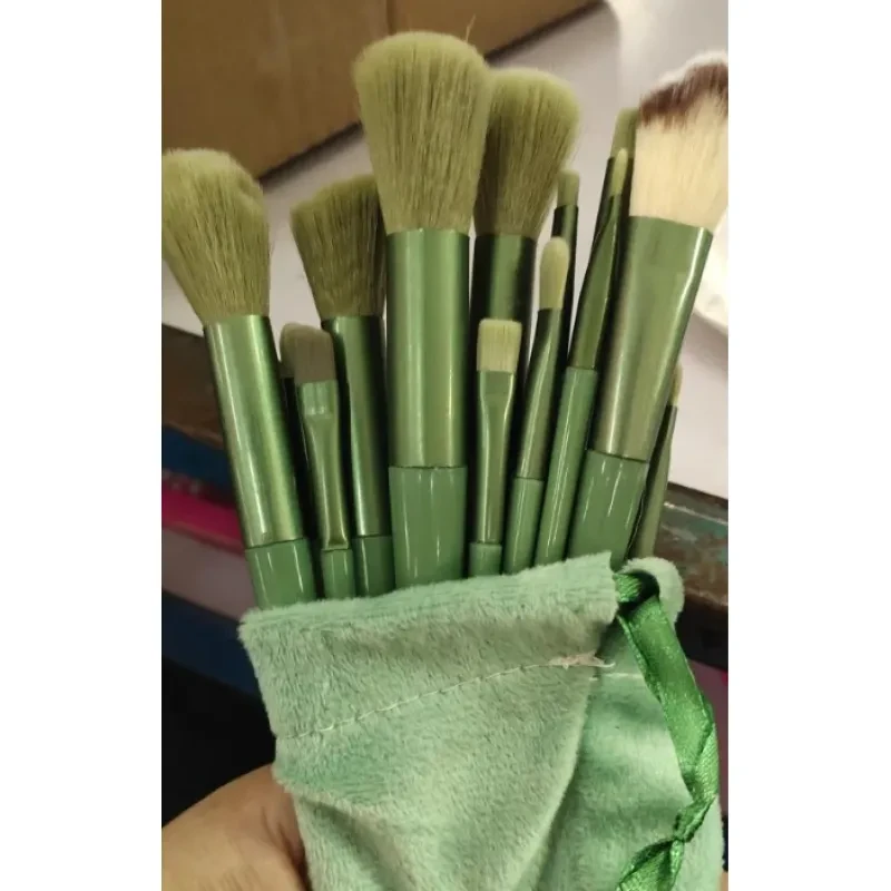 13Pcs Makeup Brush Set: Concealer, Blush, Powder, Eyeshadow, Highlighter, Foundation Brushes, Beauty Tools