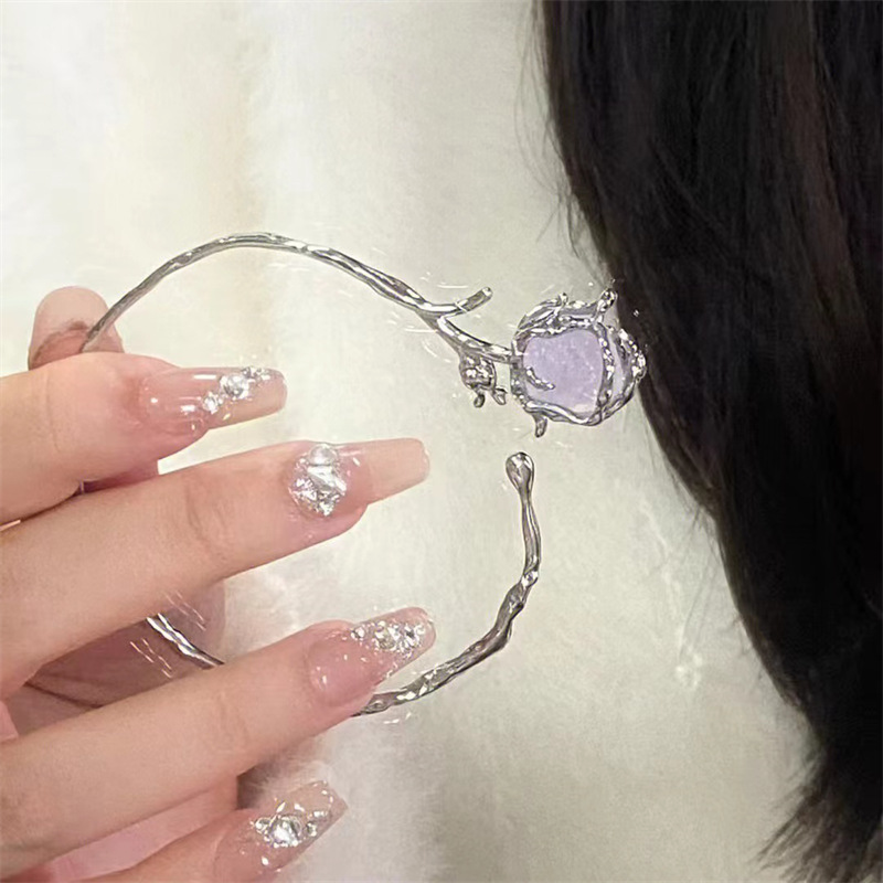 Light Luxury Fashion Rose Bracelet