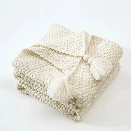 Multifunctional wool blanket