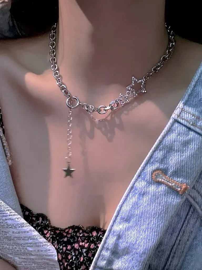 Women's Light Luxury Niche Collarbone Chain Necklace