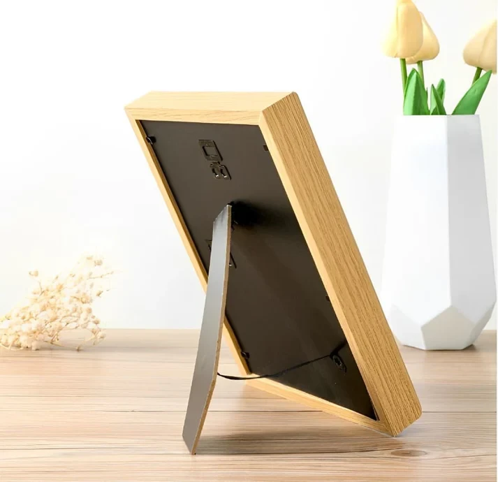 Sasuke Akatsuki Light Frame