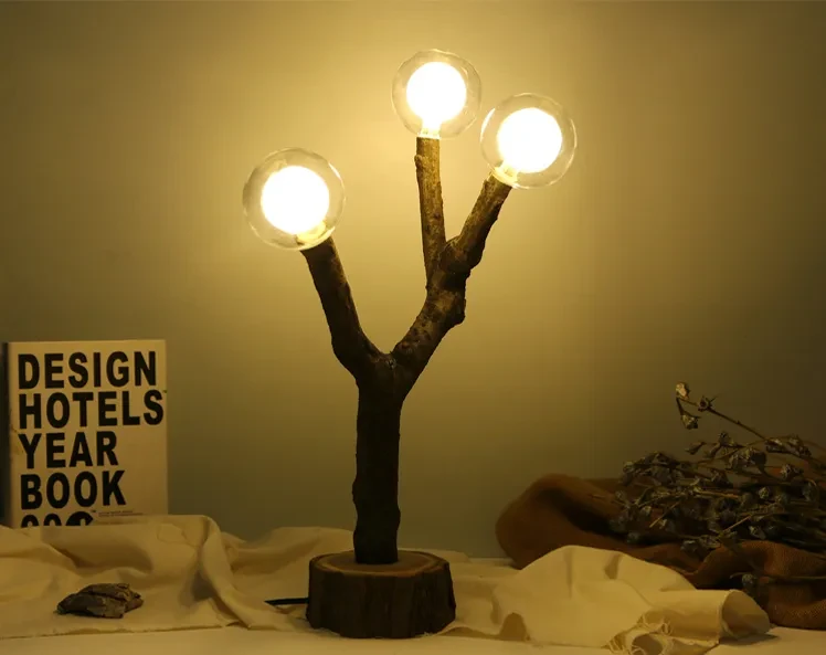 Creative Personality Small Table Lamp